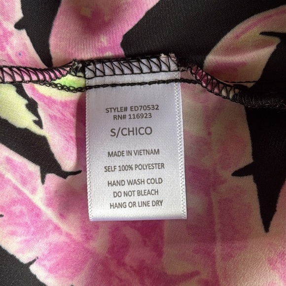 Easel Los Angeles | Tropical Print Maxi Dress - Picture 9 of 9